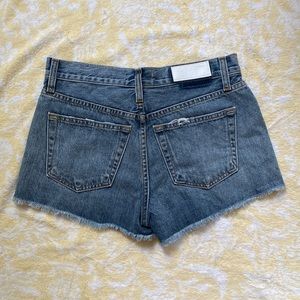 Re/ done denim short size 25